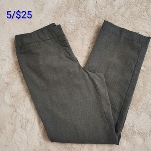 5 /$25  Liz Claiborne Women's Gray Chinos